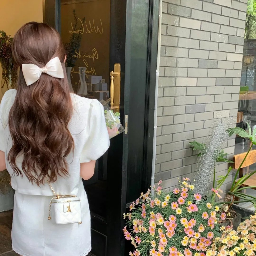 亚瑟和莉莉